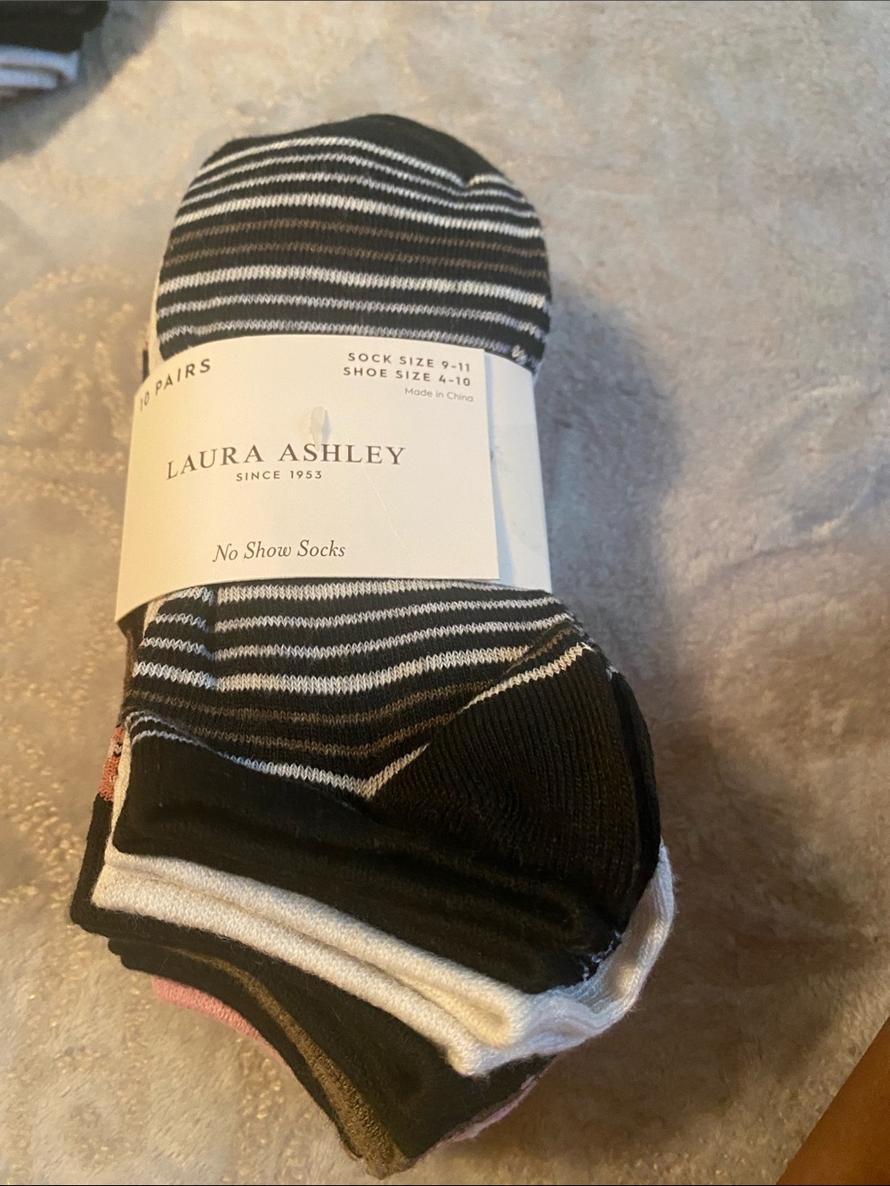 Laura Ashley Black, White & Pink No-Show Casual Socks (6 Pairs)
